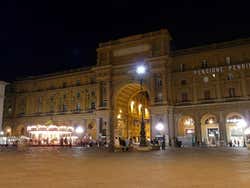 Restaurants Florence, Piazza della Repubblica